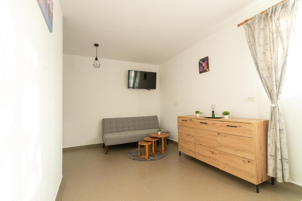 Casa Adrian Hotel Corbu  Eksteriør billede